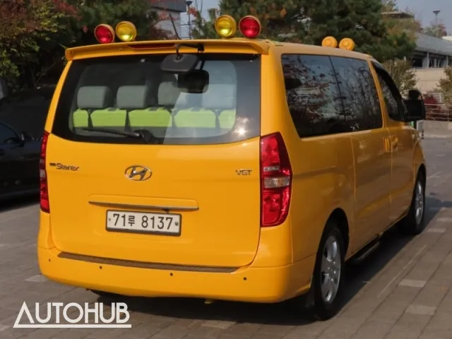 Hyundai Starex 2018 photo 3