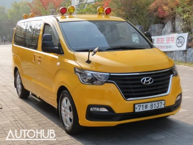 Hyundai Starex 2018 photo 2
