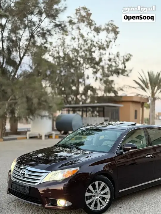 Toyota Avalon 2012 photo 2
