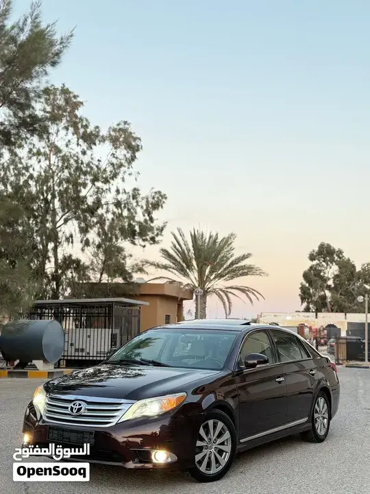 Toyota Avalon 2012 photo 3