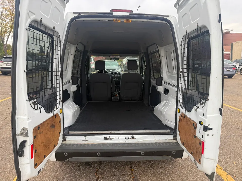 Ford Transit Connect 2011 photo 2
