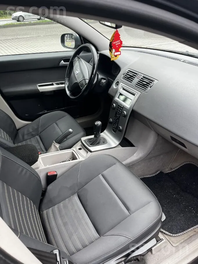 Volvo V50 2007 photo 5