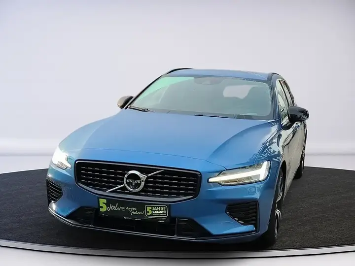 Volvo V60 2021 photo 3