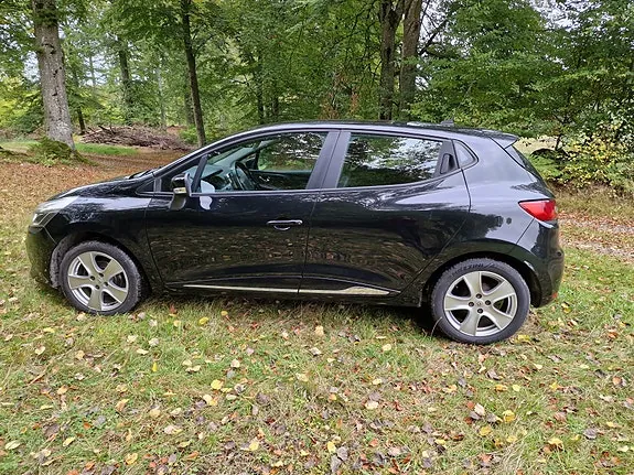 Renault Clio 2013 photo 4