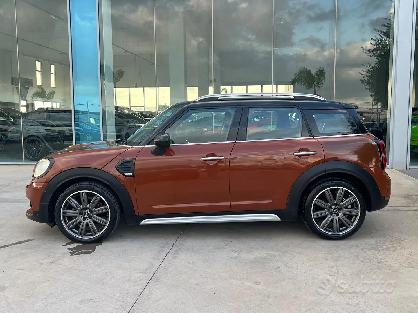 Mini Mini Countryman 2017 photo 2