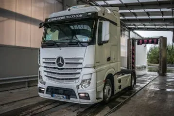 Mercedes-Benz Actros