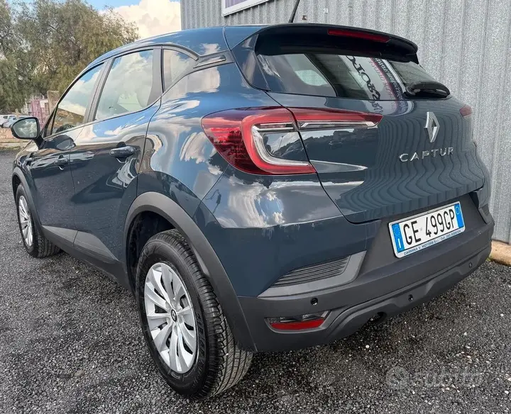 Renault Captur 2021 photo 4