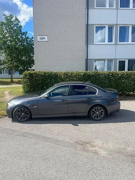BMW 325I