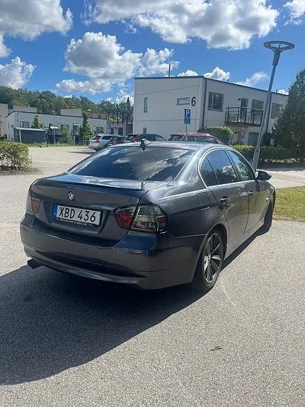 BMW 325I 2006 photo 2
