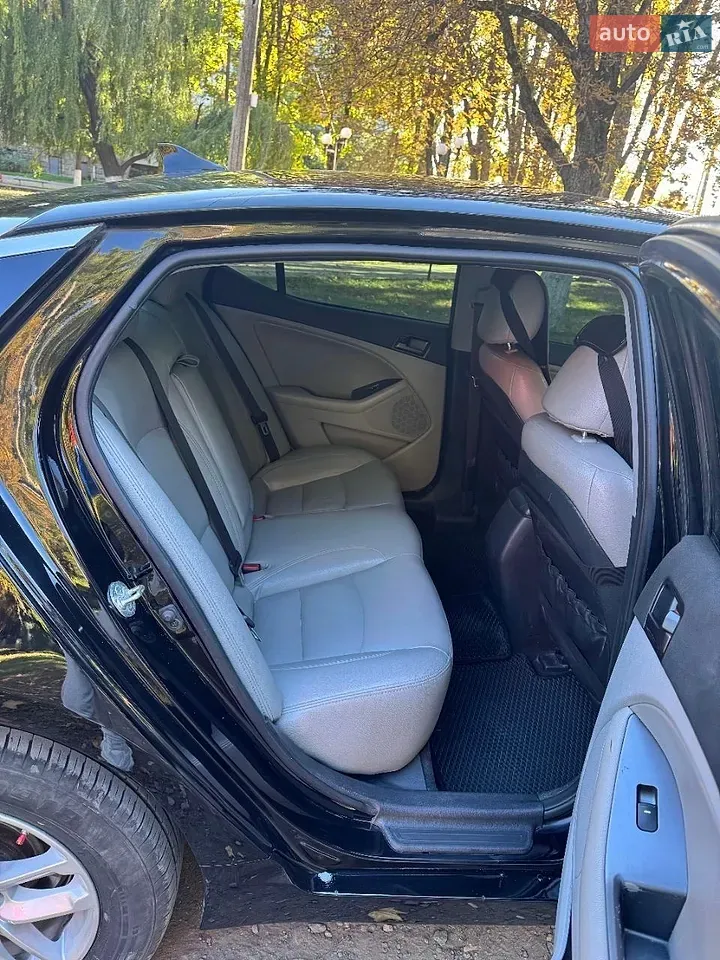 Kia Optima 2013 photo 2