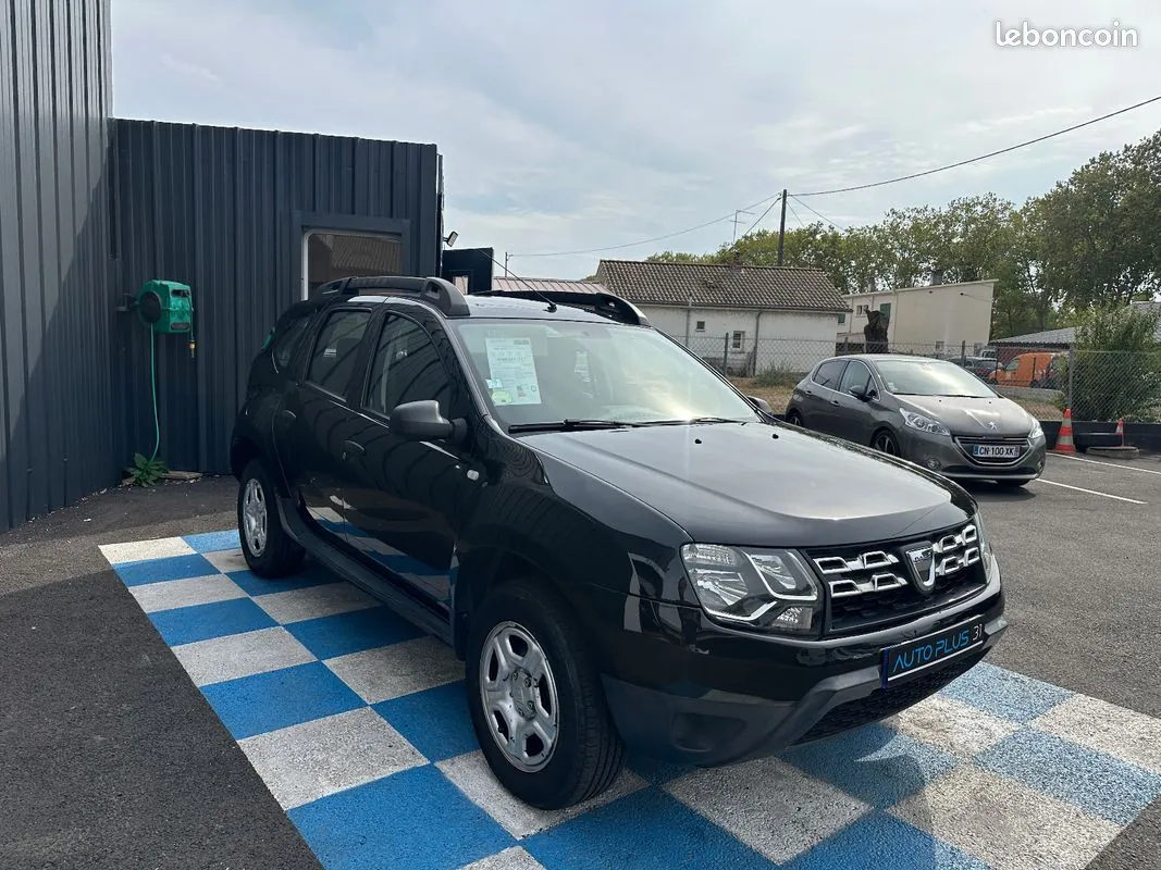 Dacia Duster 2017 photo 2