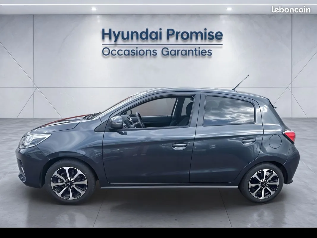Mitsubishi Space Star 2025 photo 2
