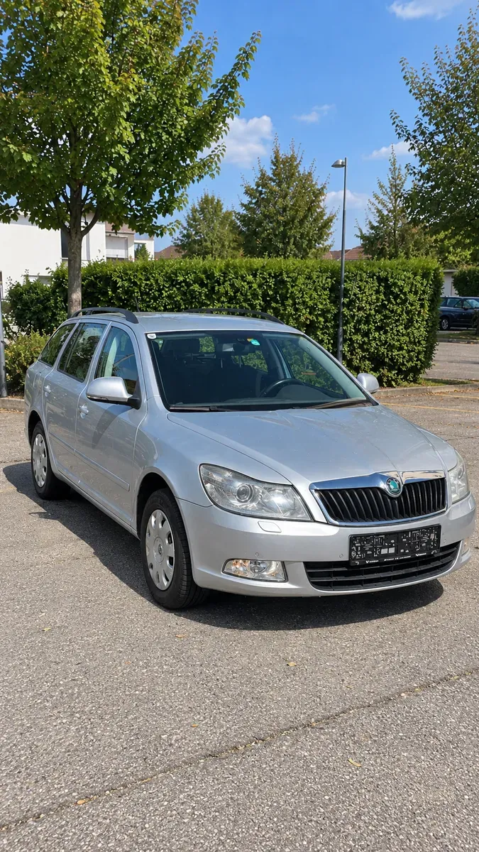 Skoda Octavia 2012 photo 3