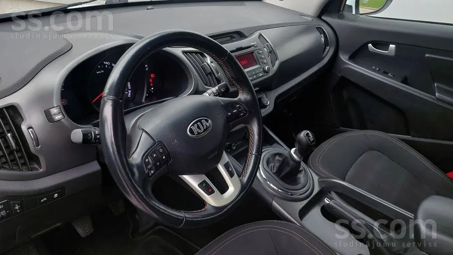 Kia Sportage 2013 photo 3