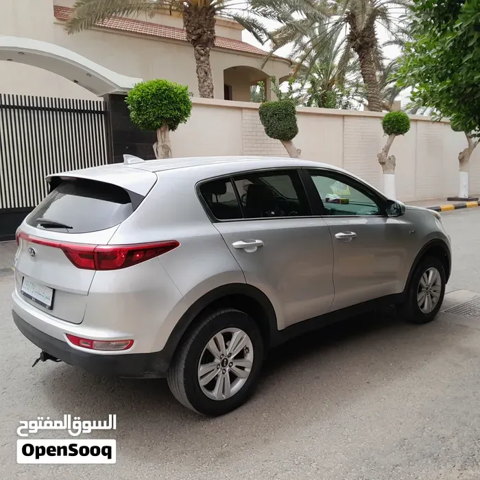 Kia Sportage 2018 photo 2