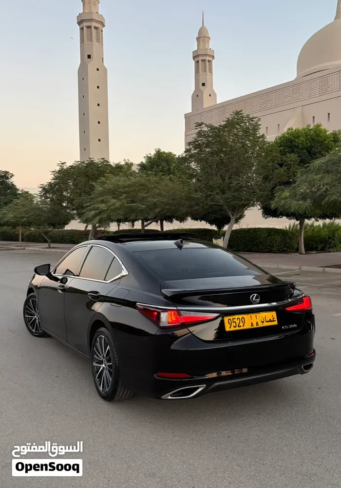 Lexus Es 350 2024 photo 2