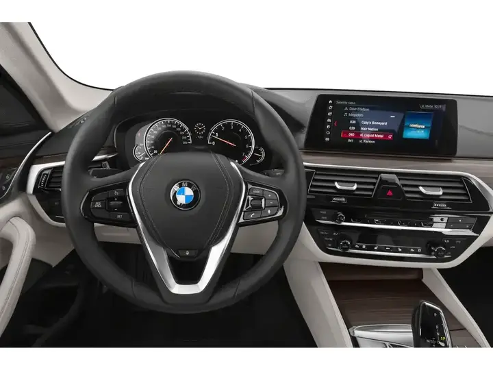 BMW 5 Series 2020 photo 4