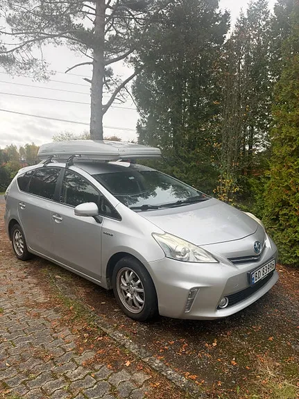 Toyota Prius 2013 photo 2