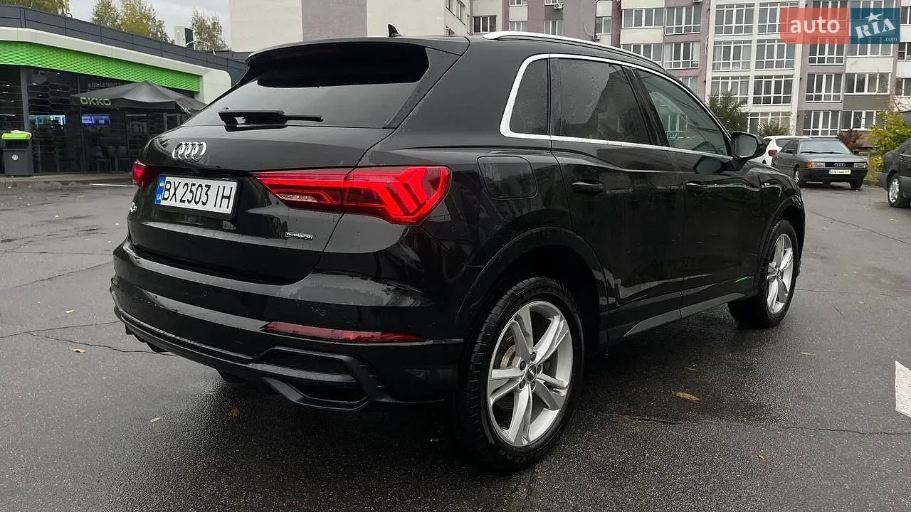 Audi Q3 2019 photo 5