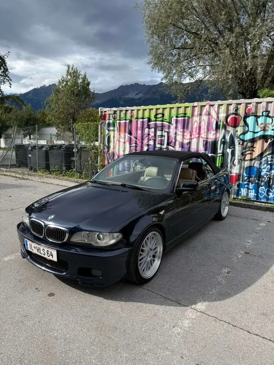 BMW 3 Series 2004 photo 2