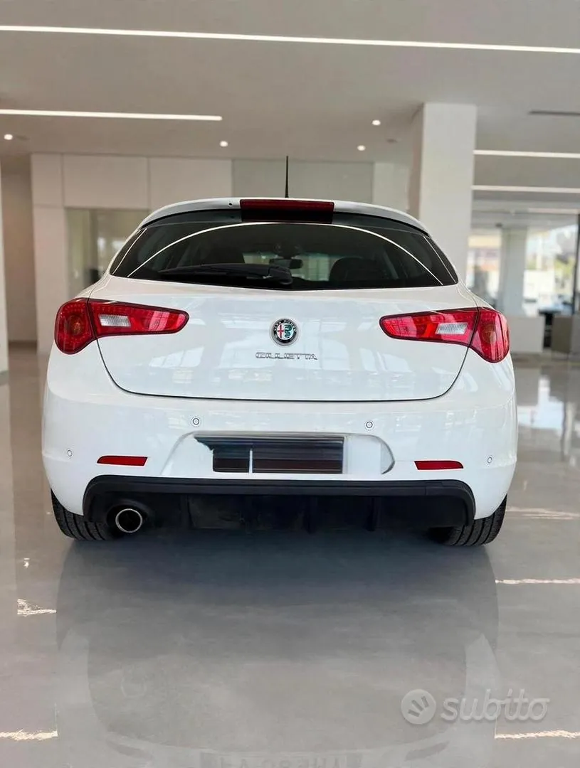 Alfa Romeo Giulietta 2019 photo 4