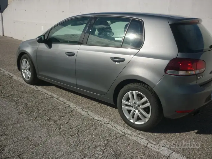 Volkswagen Golf 2009 photo 4