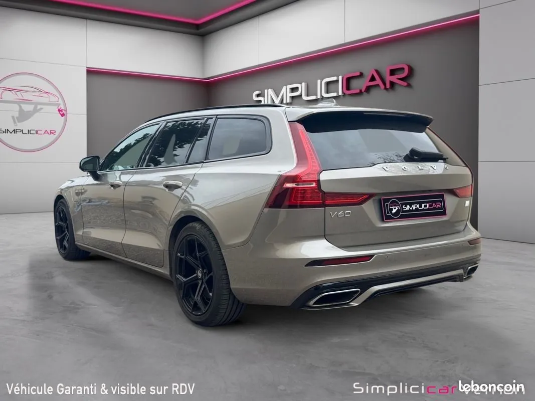 Volvo V60 2020 photo 3