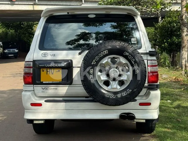 Toyota Land Cruiser Sahara 2003 photo 5