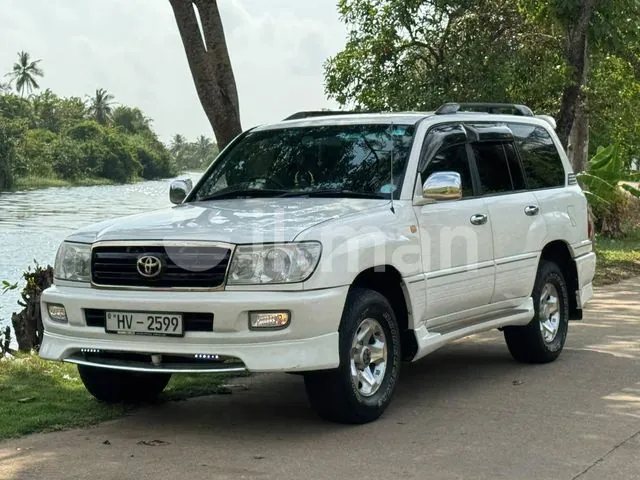 Toyota Land Cruiser Sahara 2003 photo 2