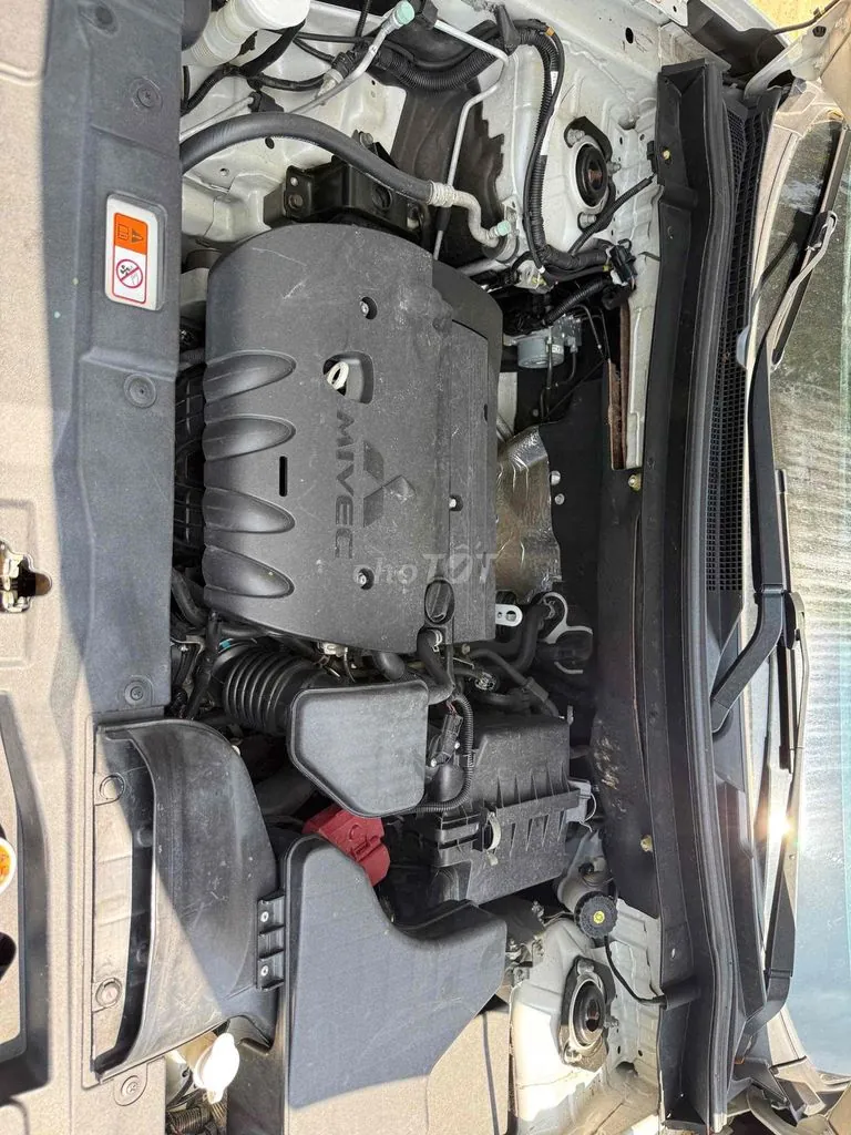 Mitsubishi Outlander 2018 photo 4