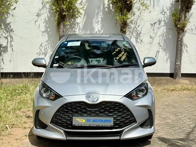 Toyota Yaris photo 4
