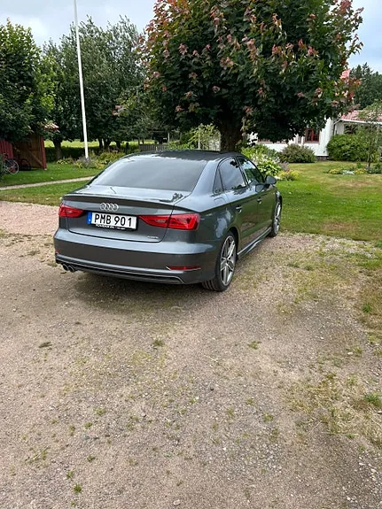 Audi A3 2016 photo 3