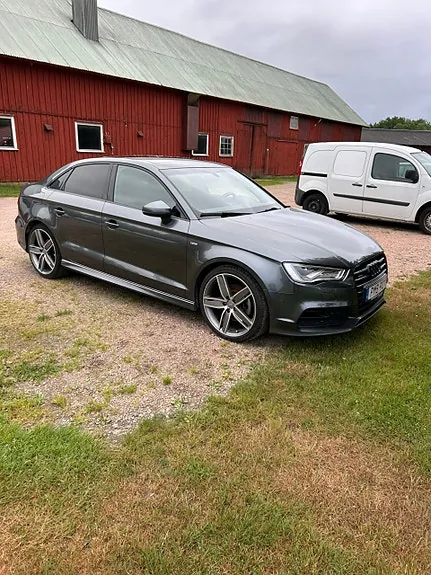 Audi A3 2016 photo 2