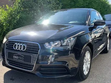 Audi A1 2011 photo 2