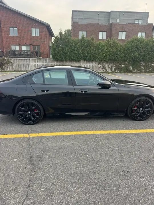 BMW 5 Series 2026 photo 2
