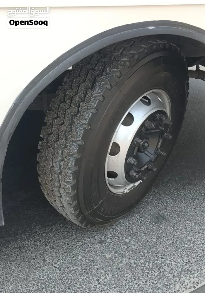 Tata 613 2016 photo 3