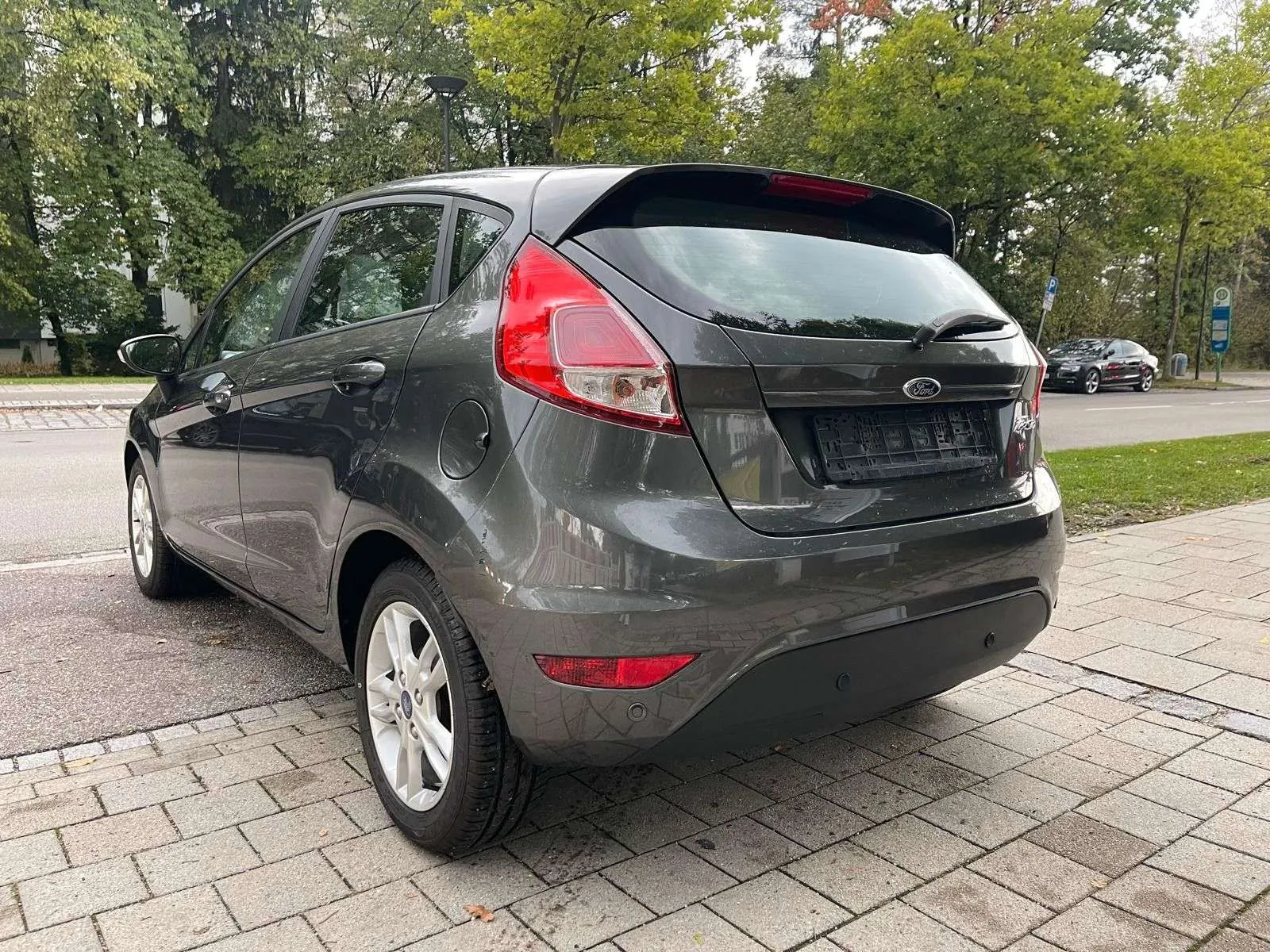 Ford Fiesta 2015 photo 3