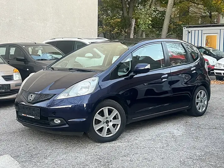 Honda Jazz 2010 photo 3