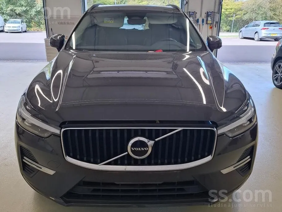 Volvo Xc60 2022 photo 2