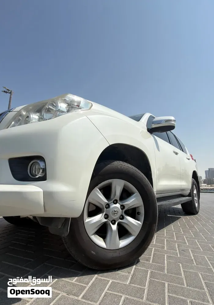 Toyota Prado 2013 photo 2