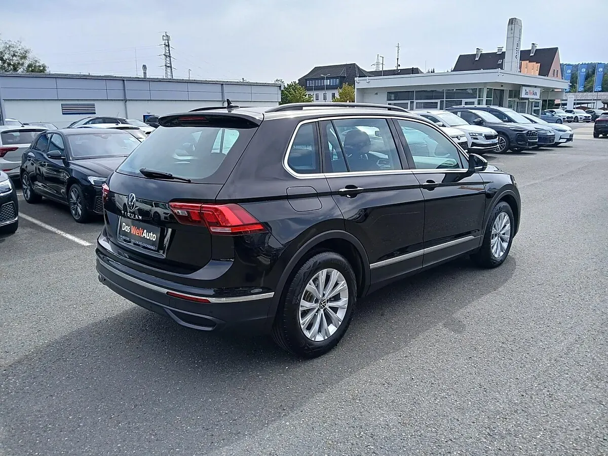 Volkswagen Tiguan 2021 photo 3