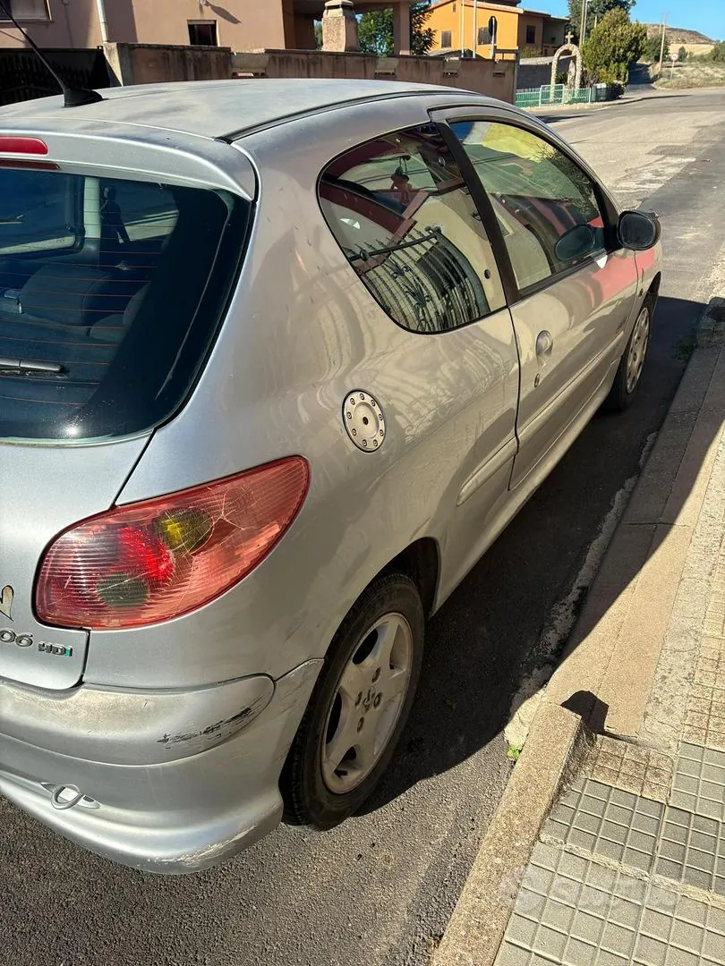 Peugeot 206 2006 photo 3