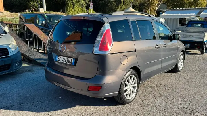 Mazda Mazda5 2012 photo 5