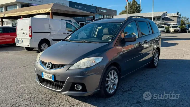 Mazda Mazda5 2012 photo 2