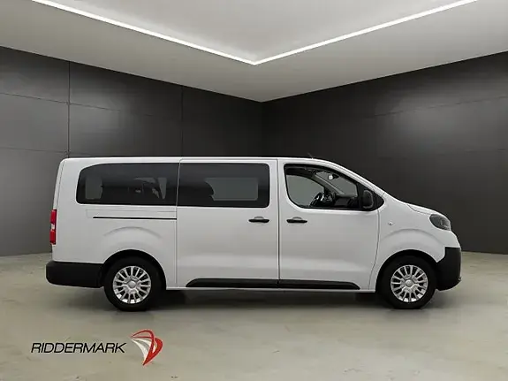 Toyota Proace Verso 2024 photo 2