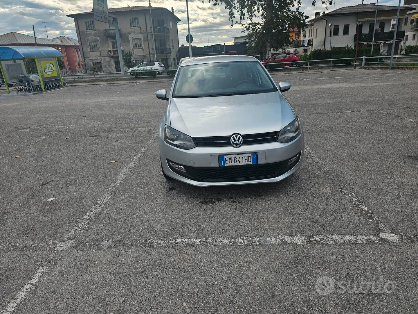 Volkswagen Polo 2012 photo 4