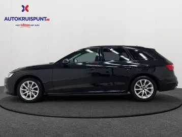 Audi A4 2023 photo 2