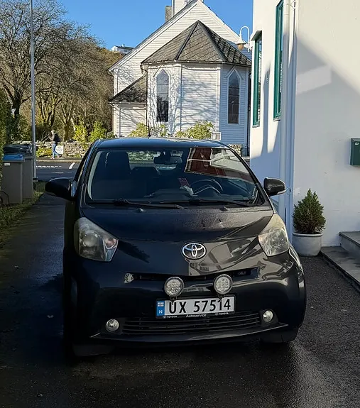 Toyota Iq