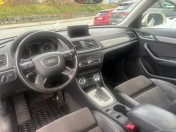 Audi Q3 2014 photo 5