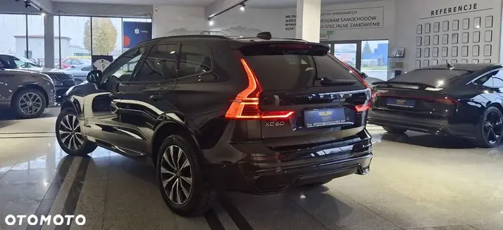Volvo Xc60 2023 photo 2
